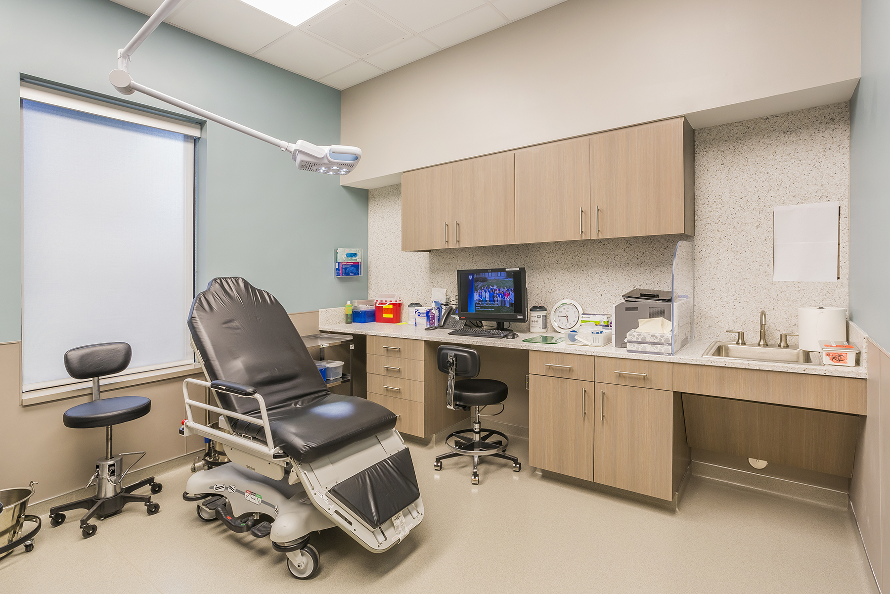 閔行區辦公室裝修眼科中心裝修設計-第1張圖片-上海古都建筑設計集團