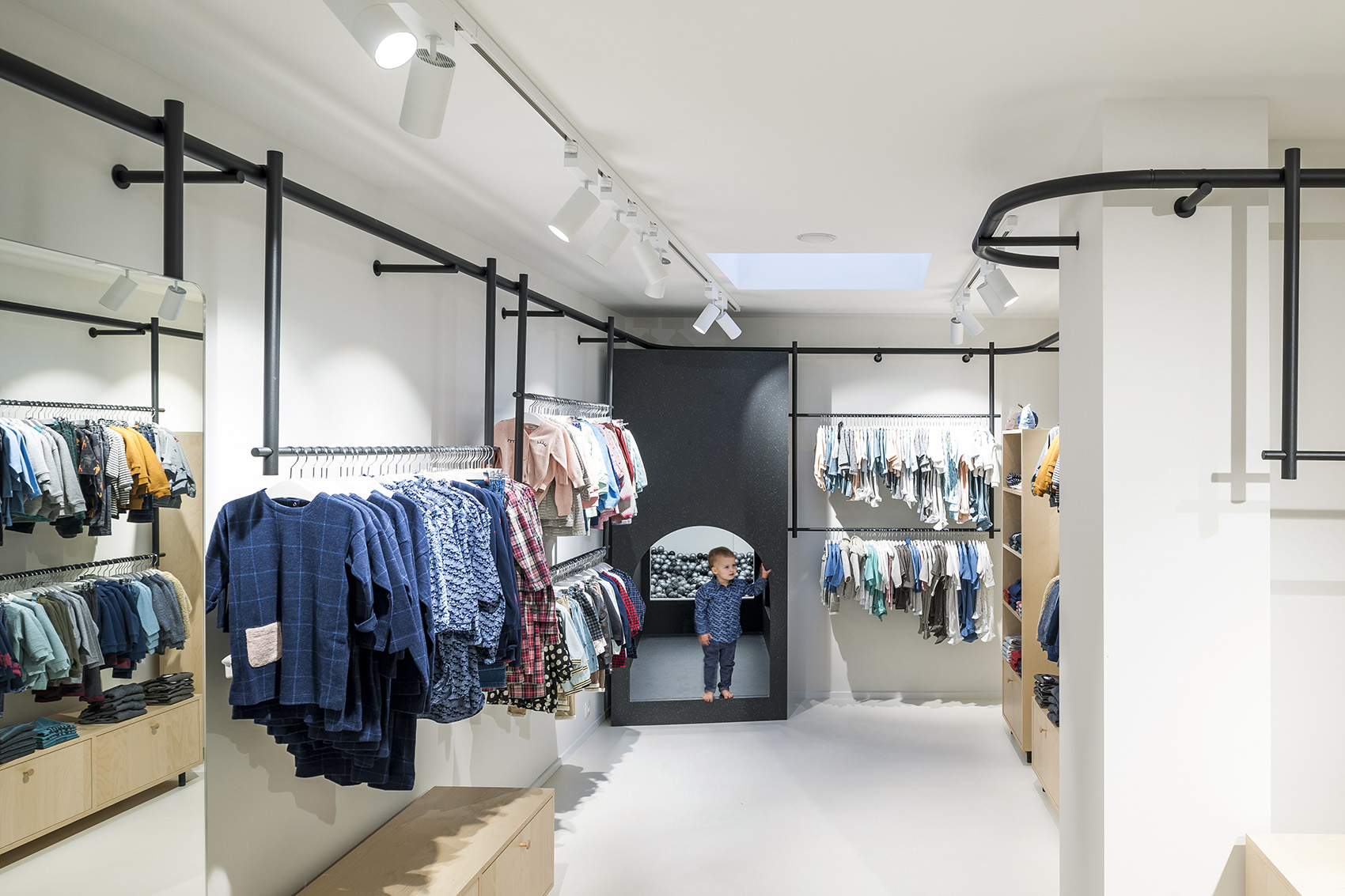 浦東新區簡約風童裝店辦公室裝修設計-第2張圖片-上海古都建筑設計集團