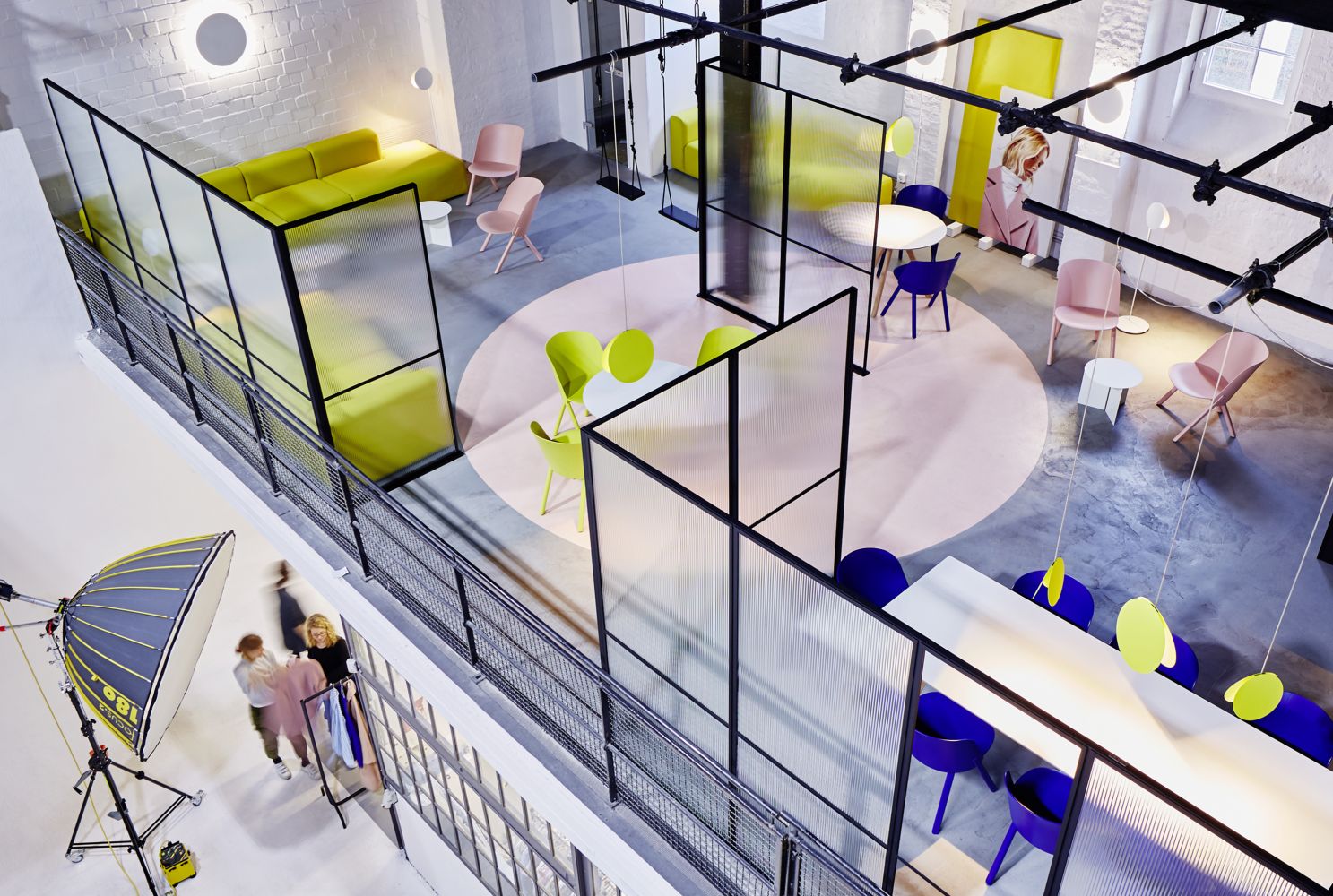 現代創意攝影棚裝修設計-第2張圖片-上海古都建筑設計集團