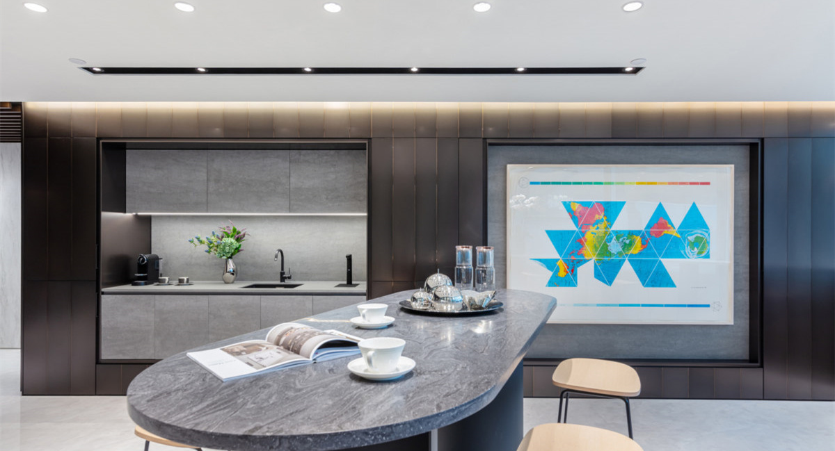 商務(wù)穩(wěn)重風(fēng)格辦公室裝修設(shè)計-第1張圖片-上海古都建筑設(shè)計集團