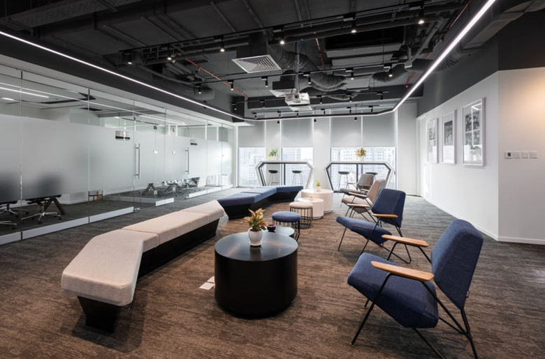 8000平網絡科技公司辦公室設計布局方案-辦公室裝修設計效果圖-第5張圖片-上海古都建筑設計集團