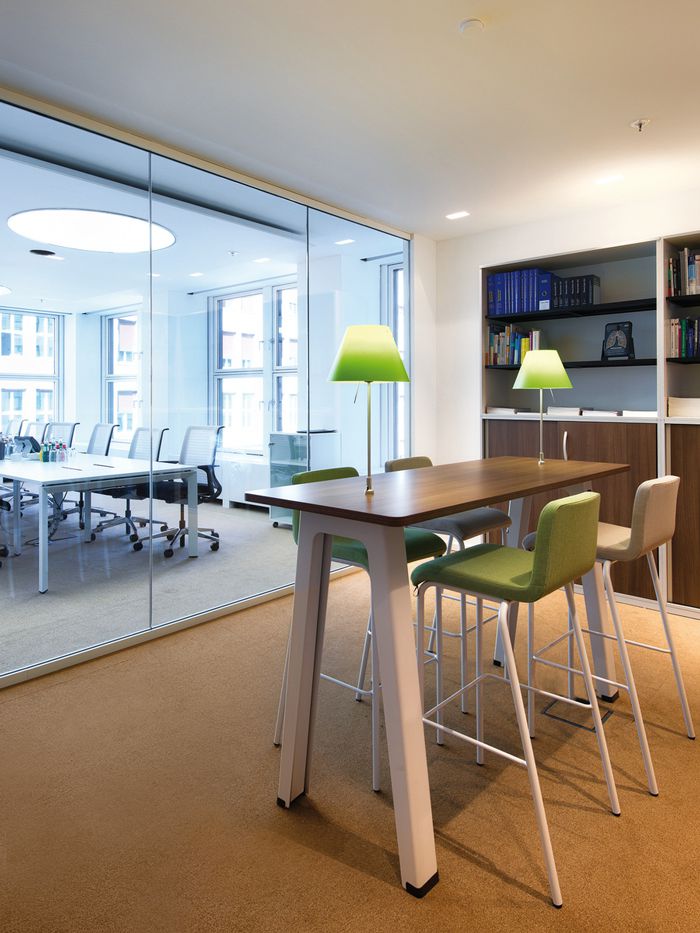 藥業公司辦公室設計布局方案-辦公室裝修設計效果圖-第5張圖片-上海古都建筑設計集團